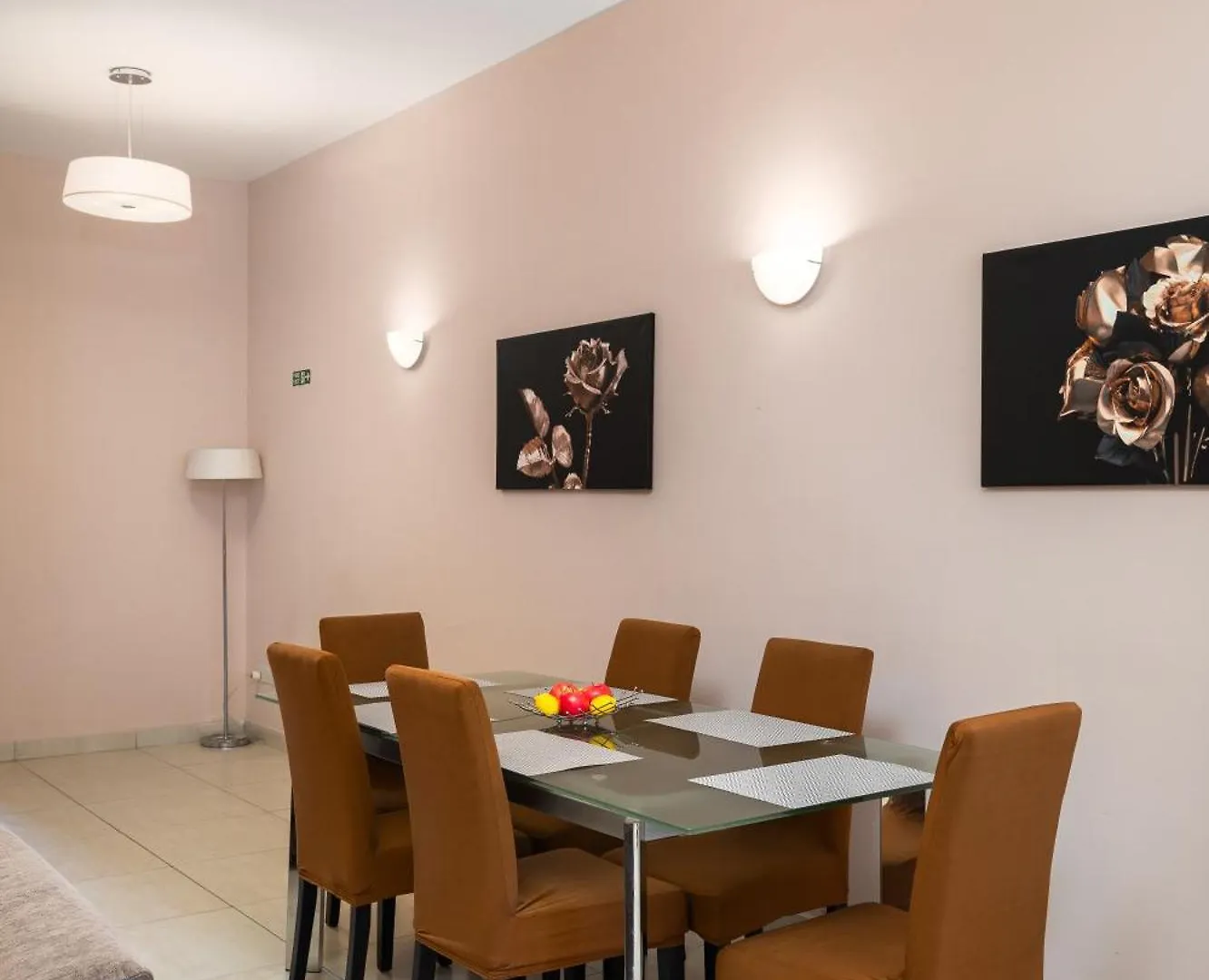 Modern 2Br Stylish Apartment With Large Backyard - Fully-Equipped Accomodation Birkirkara