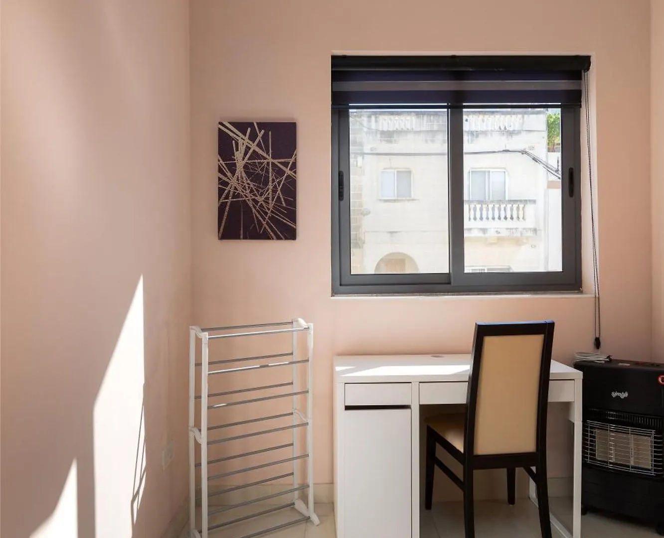 Modern 2Br Stylish Apartment With Large Backyard - Fully-Equipped Accomodation Birkirkara
